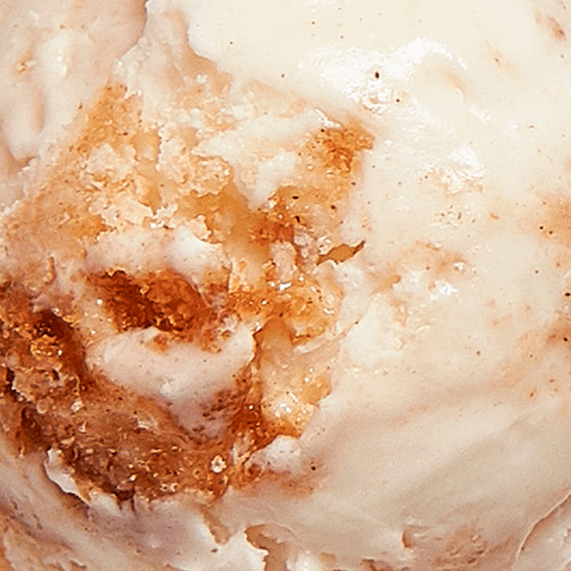 Apple and Cheddar Cinnamon Rolls Ice Cream
