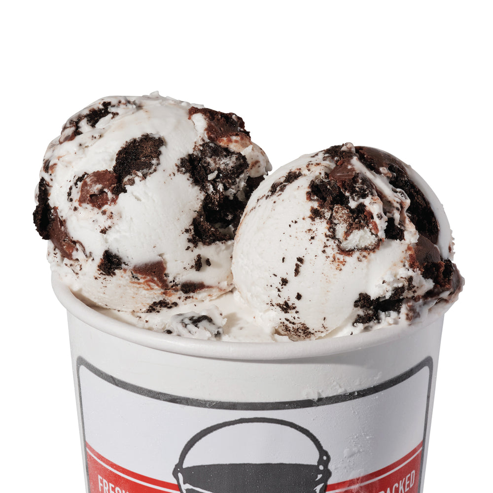 Hazelnut Cookies and Cream (v)
